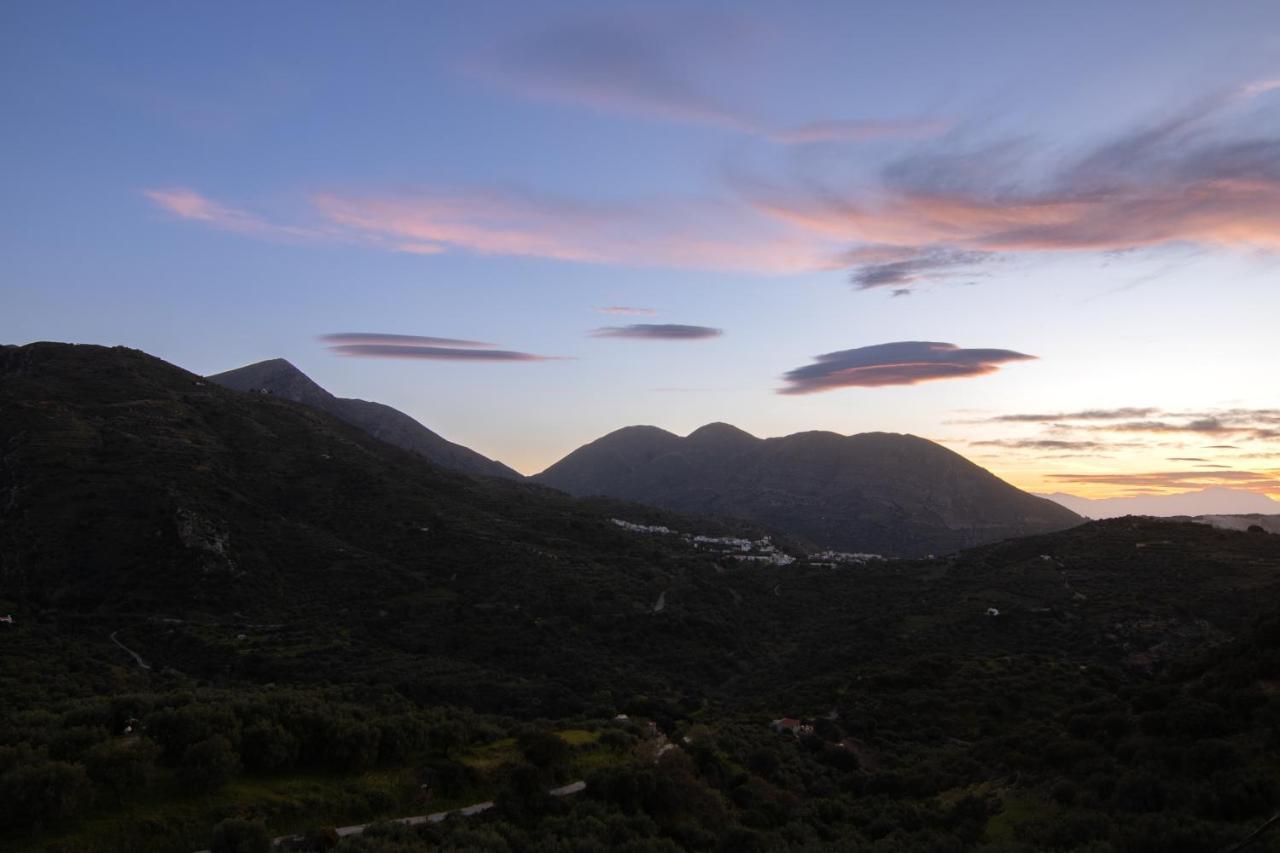 The Mountain House - Authentic Cretan Hideaway - Breathtaking And Nature Views Tourlotí Exteriér fotografie
